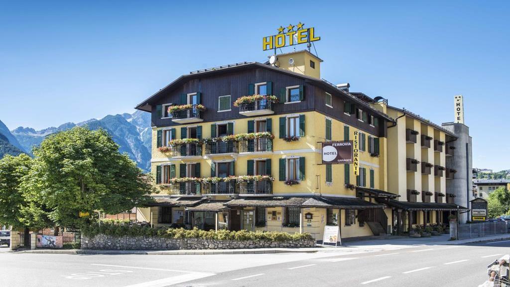 Hotel Ferrovia Calalzo di Cadore Dış mekan fotoğraf